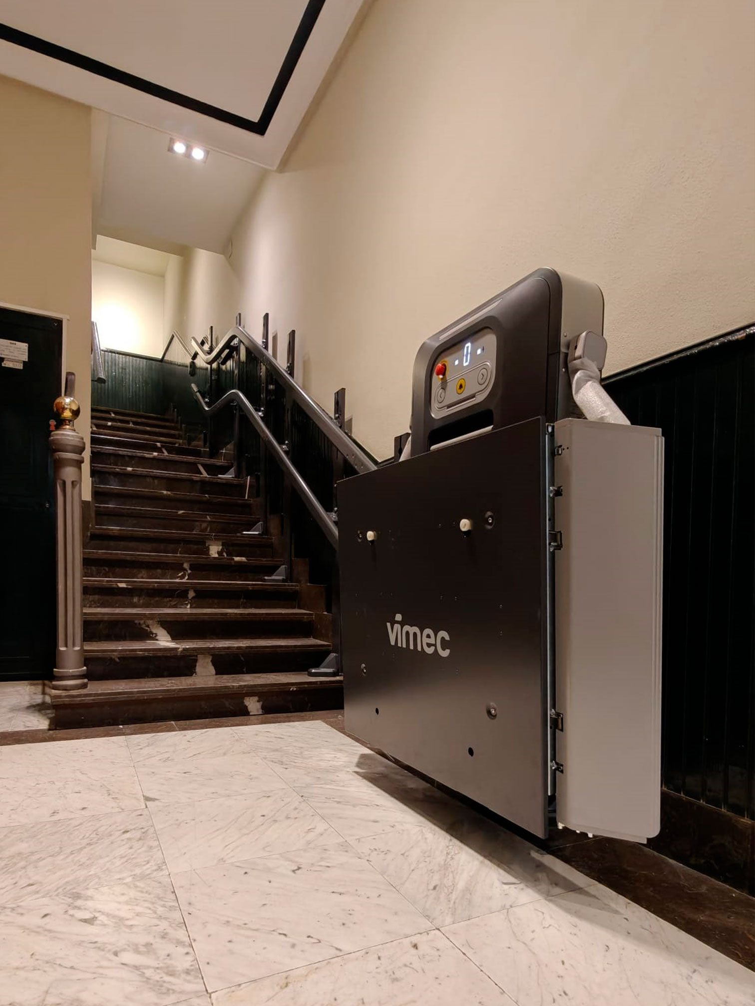 salvaescaleras-portal-vecinos